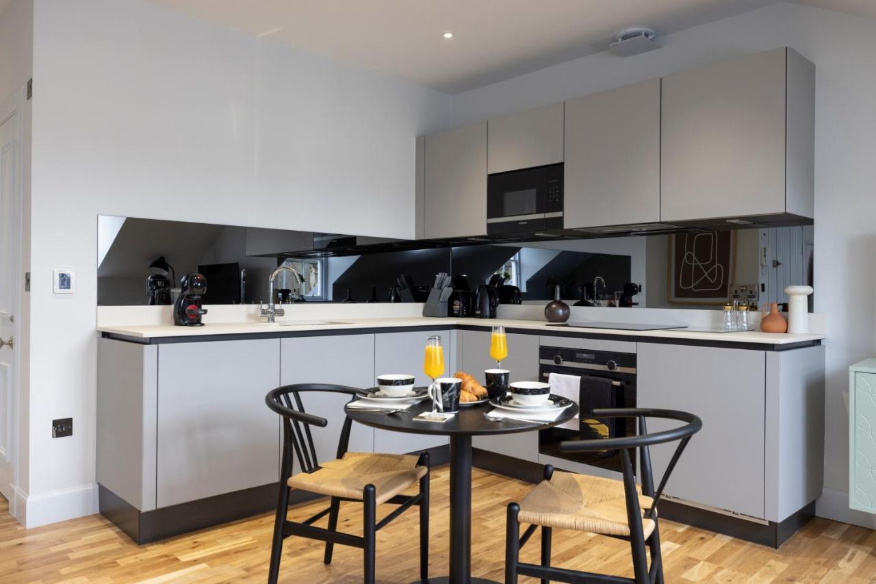 Dragon Suites Luxury Serviced Apartments At Alva Street إدنبرة المظهر الخارجي الصورة
