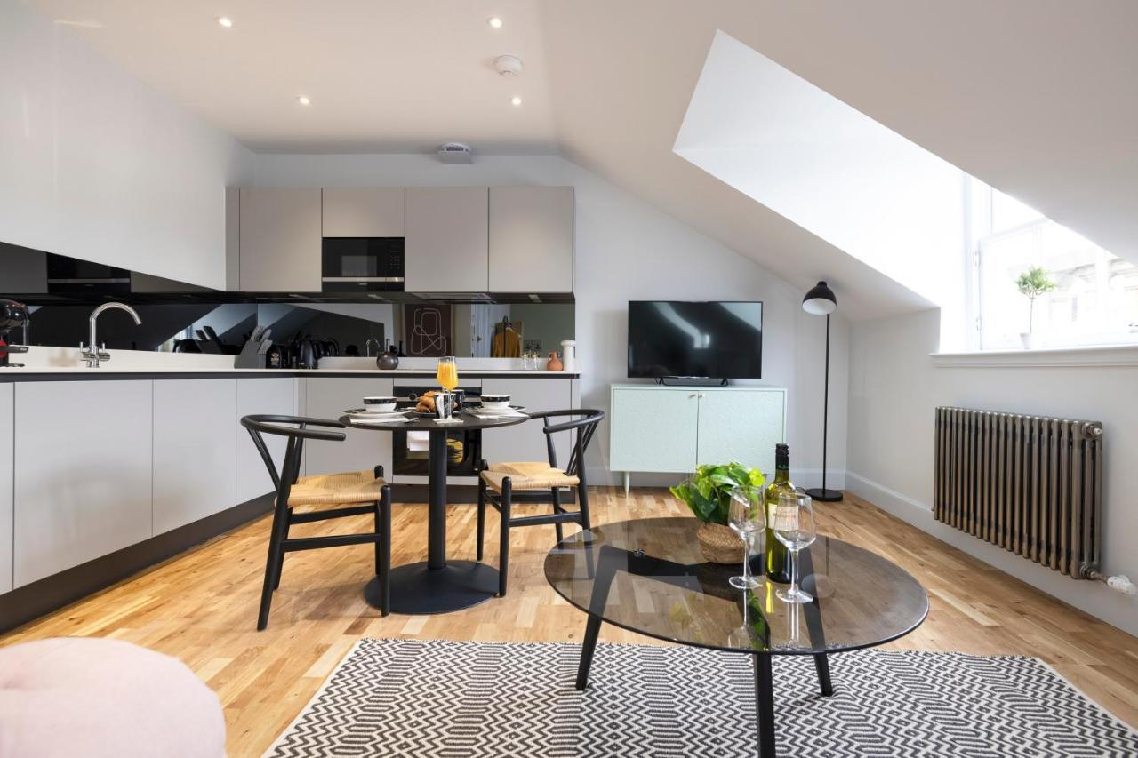 Dragon Suites Luxury Serviced Apartments At Alva Street إدنبرة المظهر الخارجي الصورة