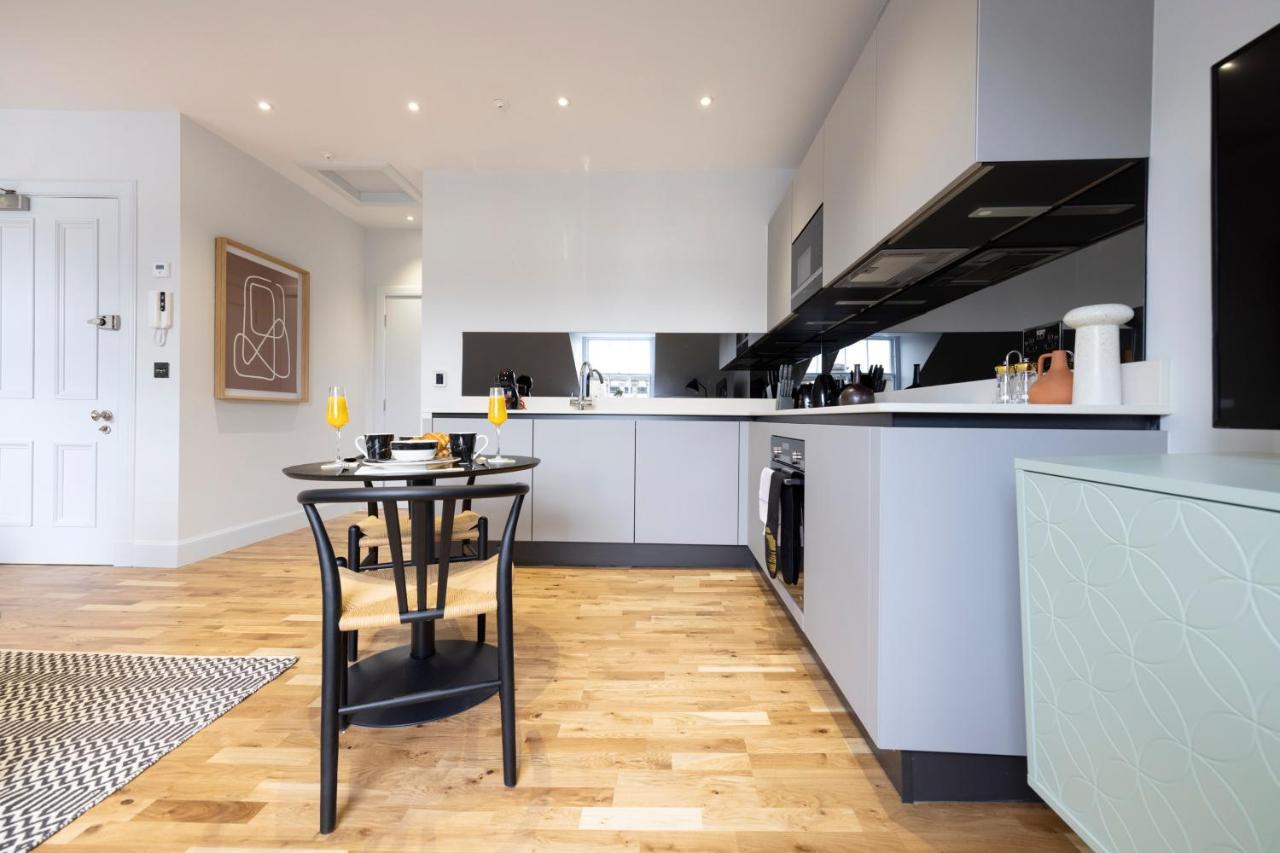 Dragon Suites Luxury Serviced Apartments At Alva Street إدنبرة المظهر الخارجي الصورة